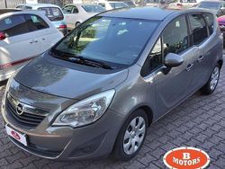 Grigio Usata 2011 Opel Meriva Monovolume | 4500 € (Buon prezzo)