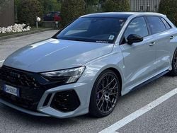 Grigio Usata 2023 Audi RS3 Performance Tre volumi | 79.000 € (Buon prezzo)