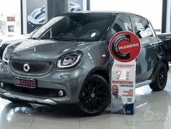 Grigio daytona metallizzato Usata 2018 Smart ForFour Coupé | 15.999 € (Buon prezzo)