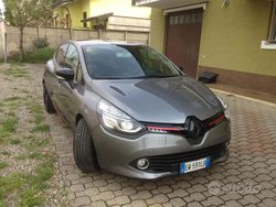 Usata 2014 Renault Clio IV Due volumi | 5900 € (Cara)
