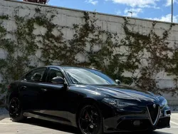 Usata 2017 Alfa Romeo Giulia Veloce Tre volumi | 21.000 € (Buon prezzo)