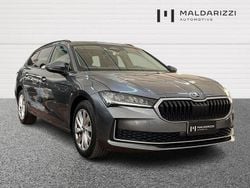 Grigio Usata 2025 Skoda Superb Selection Station wagon | 32.500 € (Buon prezzo)