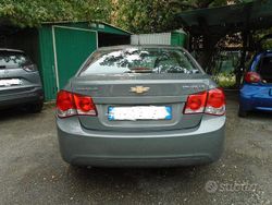 Grigio Usata 2009 Chevrolet Cruze Tre volumi | 1000 €