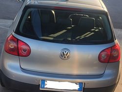 Grigio Usata 2006 VW Golf V Tre volumi | 3800 € (Ottimo prezzo)