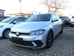 Argento Usata 2024 VW Polo Life Tre volumi | 17.700 € (Ottimo prezzo)