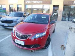 Rosso(met.) Usata 2022 Lancia Ypsilon S Due volumi | 11.700 € (Buon prezzo)
