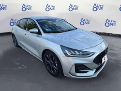 + colori Usata 2024 Ford Focus ST-Line X Tre volumi | 17.990 € (Super prezzo)