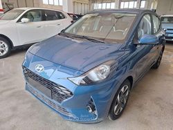 Blu/azzurro Nuova 2025 Hyundai i10 Due volumi | 13.900 €
