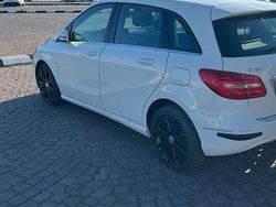 Usata 2014 Mercedes B180 Premium Monovolume | 8900 € (Buon prezzo)