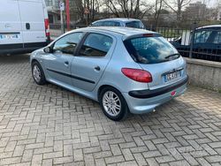 Grigio Usata 2003 Peugeot 206 Due volumi | 500 €