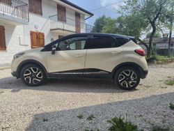 Usata 2014 Renault Captur Zen SUV | 7000 €