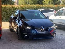 Blu/azzurro Usata 2019 Renault Mégane IV Intens Tre volumi | 13.000 € (Buon prezzo)
