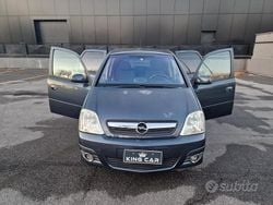 Grigio Usata 2006 Opel Meriva Cosmo Monovolume | 2500 € (Buon prezzo)