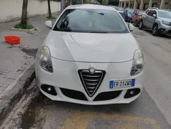 Usata 2013 Alfa Romeo Giulietta Due volumi | 7300 € (Buon prezzo)