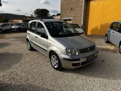 Argento Usata 2006 Fiat Panda Tre volumi | 2999 € (Buon prezzo)