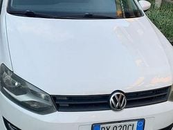 Bianco Usata 2009 VW Polo Highline Tre volumi | 6900 € (Buon prezzo)
