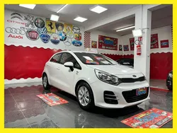 Bianco Usata 2012 Kia Rio 2 Tre volumi | 6499 € (Buon prezzo)