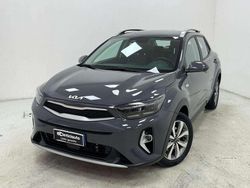 Grigio Usata 2023 Kia Stonic Urban SUV | 15.900 € (Buon prezzo)