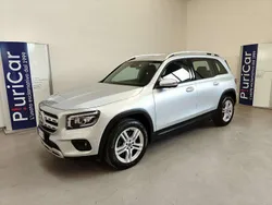 Argento Usata 2021 Mercedes GLB200 Business SUV | 34.800 € (Buon prezzo)