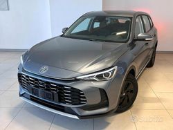 Grigio Nuova 2025 MG ZS Tre volumi | 17.450 € (Buon prezzo)