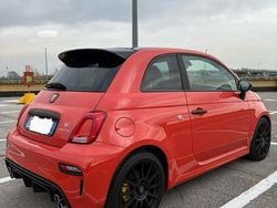 Usata 2024 Abarth 695 Competizione Due volumi | 27.400 € (Cara)