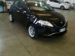 Nero Usata 2016 Lancia Ypsilon Due volumi | 8500 € (Cara)