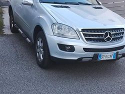 Grigio Usata 2006 Mercedes ML320 SUV | 5500 € (Ottimo prezzo)
