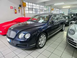 Blu scuro met Usata 2006 Bentley Continental Flying Spur Tre volumi | 28.900 €