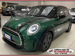 Verde Usata 2023 Mini Cooper Classic Due volumi | 23.600 € (Ottimo prezzo)