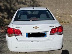 Bianco Usata 2009 Chevrolet Cruze Tre volumi | 3800 € (Ottimo prezzo)