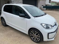 Bianco Usata 2021 VW e-up! Due volumi | 13.000 € (Buon prezzo)