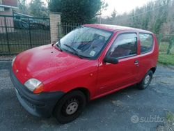 Rosso Usata 2000 Fiat 600 Young Due volumi | 1900 €