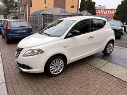 Bianco Usata 2015 Lancia Ypsilon Due volumi | 7990 € (Buon prezzo)