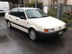Bianco Usata 1989 VW Passat Tre volumi | 2500 €