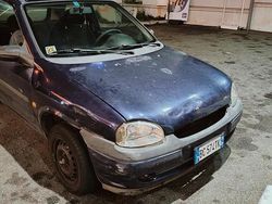 Usata 1999 Opel Corsa Due volumi | 490 € (Buon prezzo)