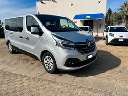 Grigio Usata 2021 Renault Trafic Zen Monovolume | 15.000 € (Molto cara)