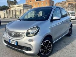 Grigio Usata 2015 Smart ForFour Passion Due volumi | 8000 € (Buon prezzo)