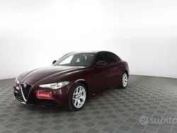 Rosso Usata 2019 Alfa Romeo Giulia Executive Tre volumi | 24.490 € (Buon prezzo)