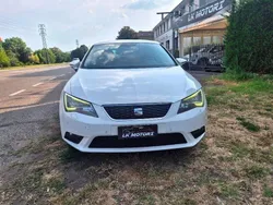 Bianco metalizzato Usata 2013 Seat Leon Style Coupé | 7950 € (Ottimo prezzo)