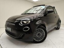 Nero Usata 2021 Fiat 500e Icon Cabrio | 17.000 € (Buon prezzo)