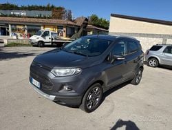 Grigio Usata 2015 Ford Ecosport Titanium SUV | 7800 € (Buon prezzo)
