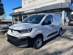 Bianco Nuova 2025 Citroën Berlingo Monovolume | 18.900 € (Buon prezzo)