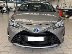 Bronzo Usata 2020 Toyota Yaris Hybrid Active Tre volumi | 13.400 € (Buon prezzo)