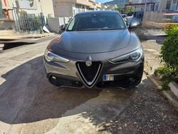 Grigio Usata 2018 Alfa Romeo Stelvio Executive SUV | 20.000 € (Buon prezzo)