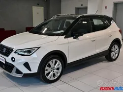 Pure white tetto nero Usata 2023 Seat Arona Xperience SUV | 18.400 € (Buon prezzo)