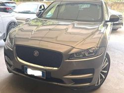Bronzo Usata 2018 Jaguar F-Pace Prestige SUV | 19.500 € (Buon prezzo)