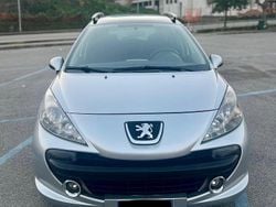 Grigio Usata 2008 Peugeot 207 Station wagon | 2999 € (Buon prezzo)