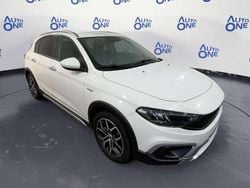 Bianco Usata 2023 Fiat Tipo Cross Tre volumi | 12.500 € (Ottimo prezzo)