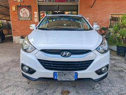 Bianco Usata 2011 Hyundai ix35 Comfort SUV | 6900 € (Buon prezzo)