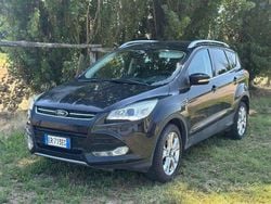 Nero Usata 2014 Ford Kuga SUV | 7000 € (Buon prezzo)